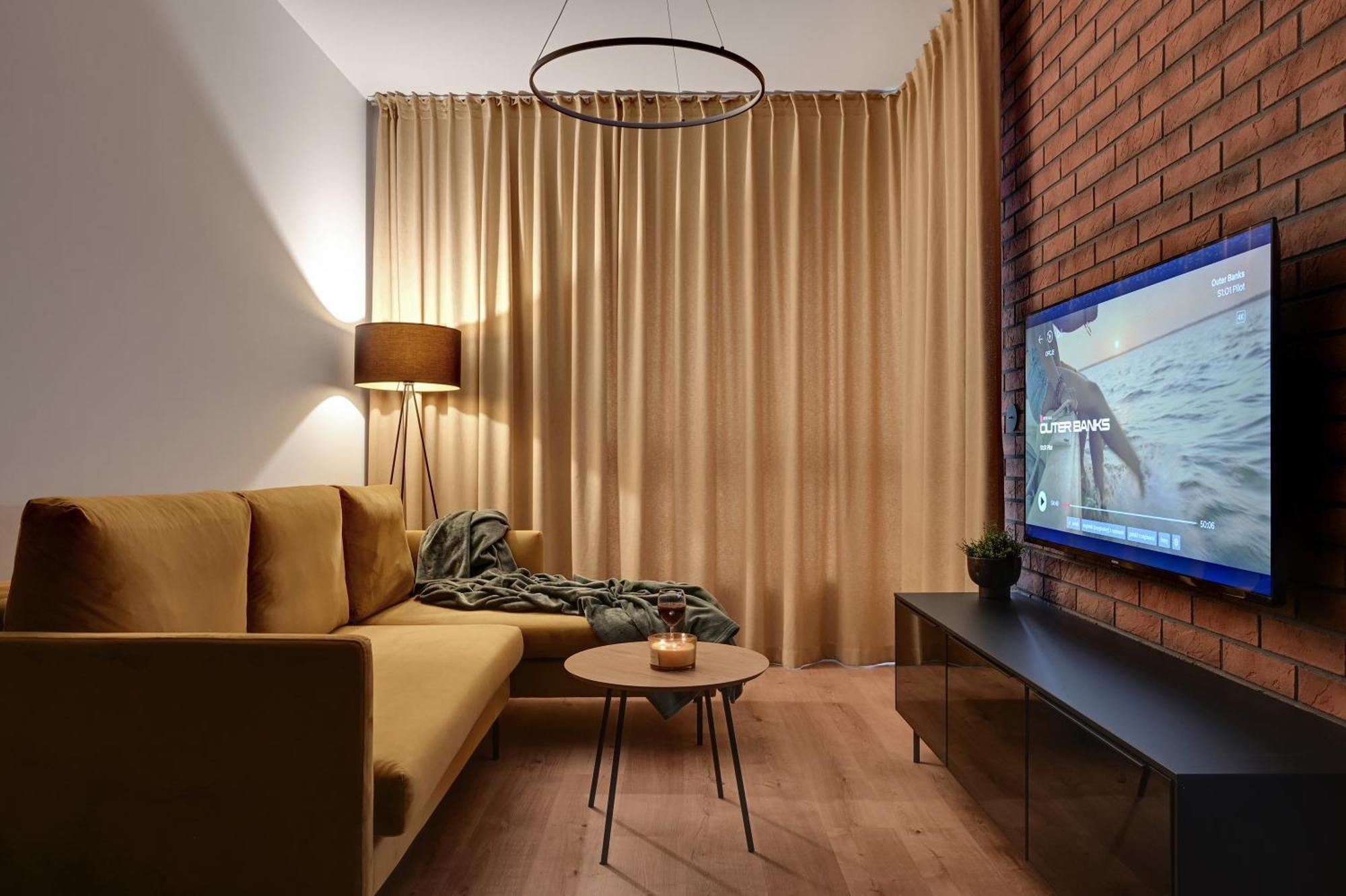 Doki Living - Foodhall & Parking By Downtown Apartments Gdaňsk Exteriér fotografie